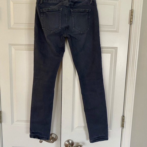 Cabi Slim Boyfriend Gray Wash Jeans - Picture 13 of 13